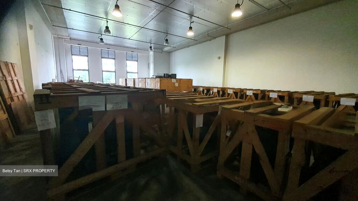 Westlink One (D22), Factory #567990561